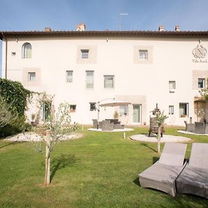 Villa Aruch